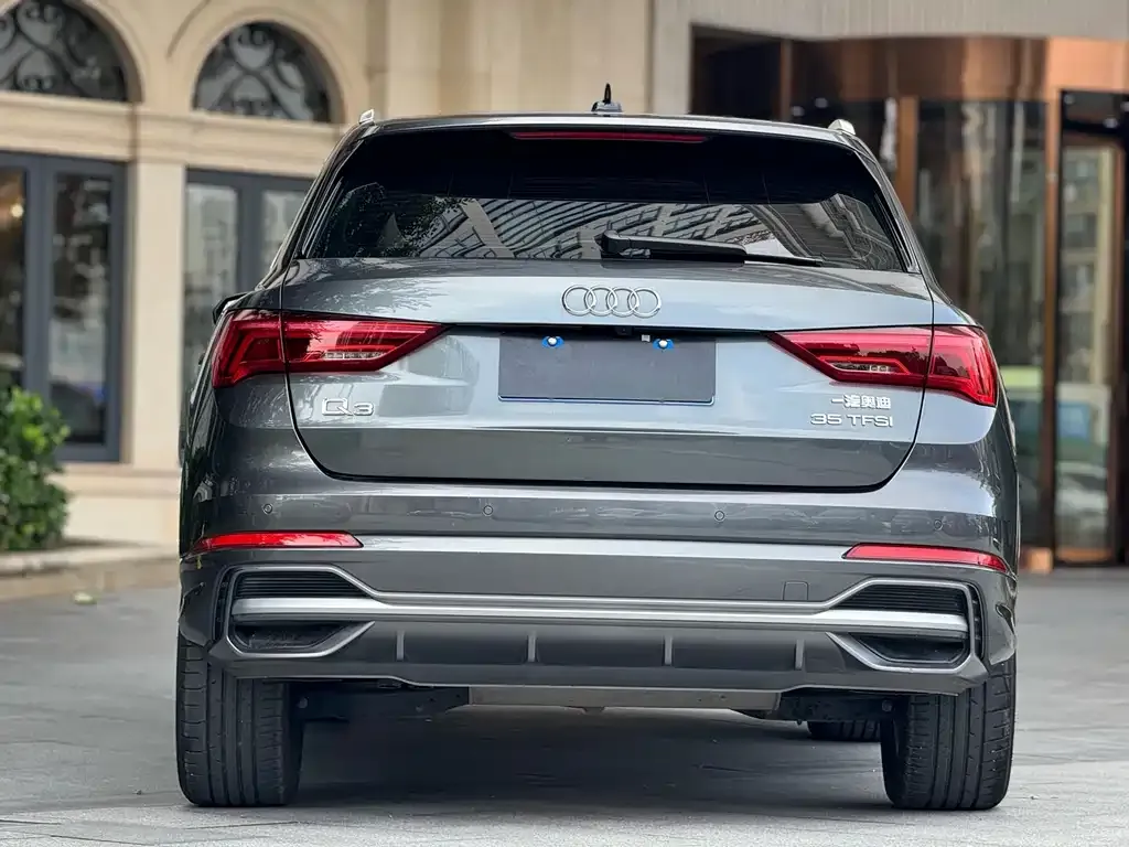 Audi Q3 2021 из CN, фото 2
