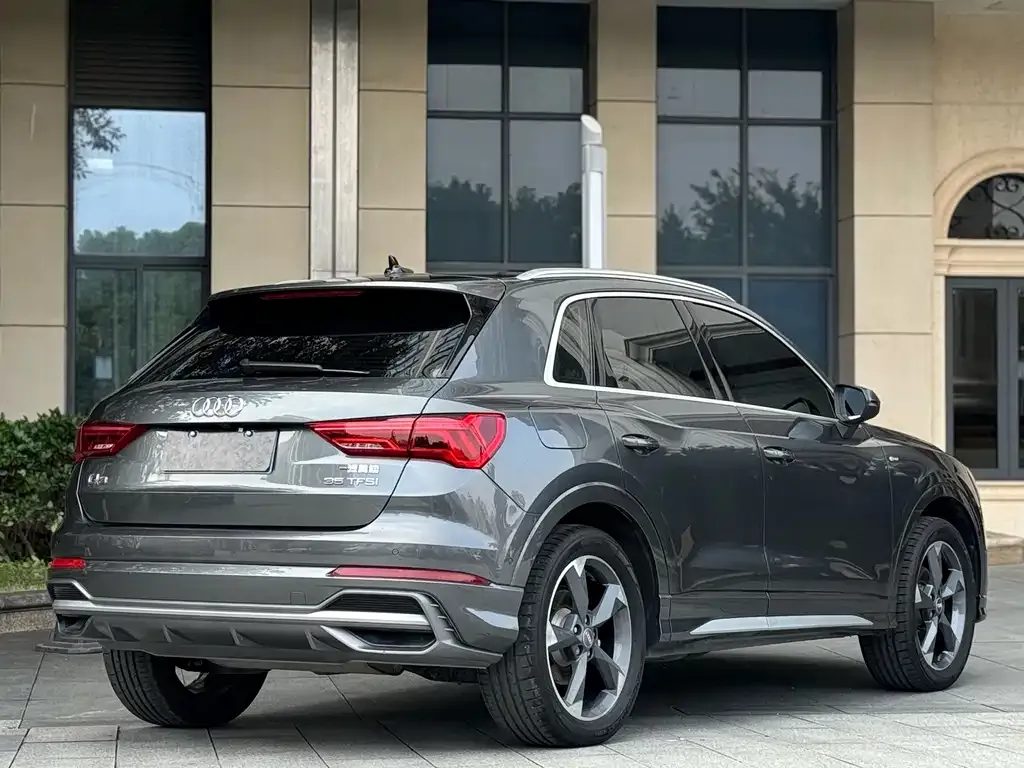 Audi Q3 2021 из CN, фото 6