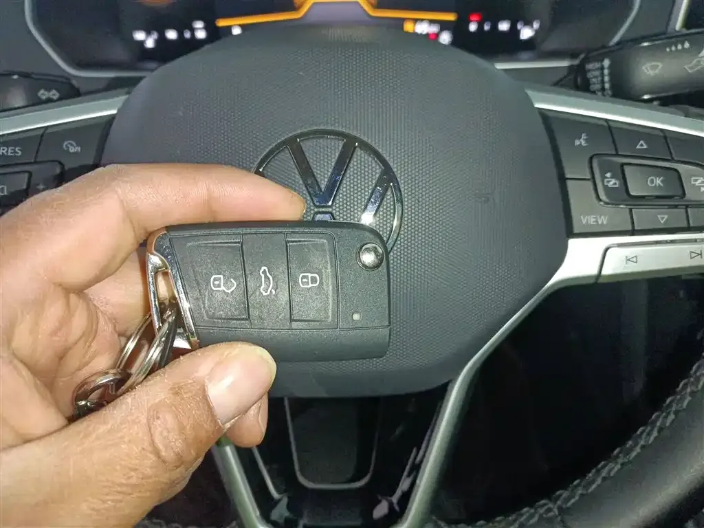 Volkswagen Lavida 2023 из CN, фото 10