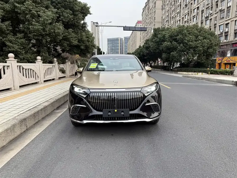 Mercedes-Benz EQS SUV 2026 из CN, фото 7