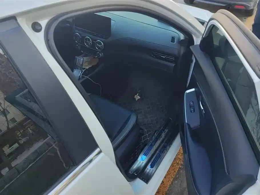 Nissan Sylphy 2024 из CN, фото 8