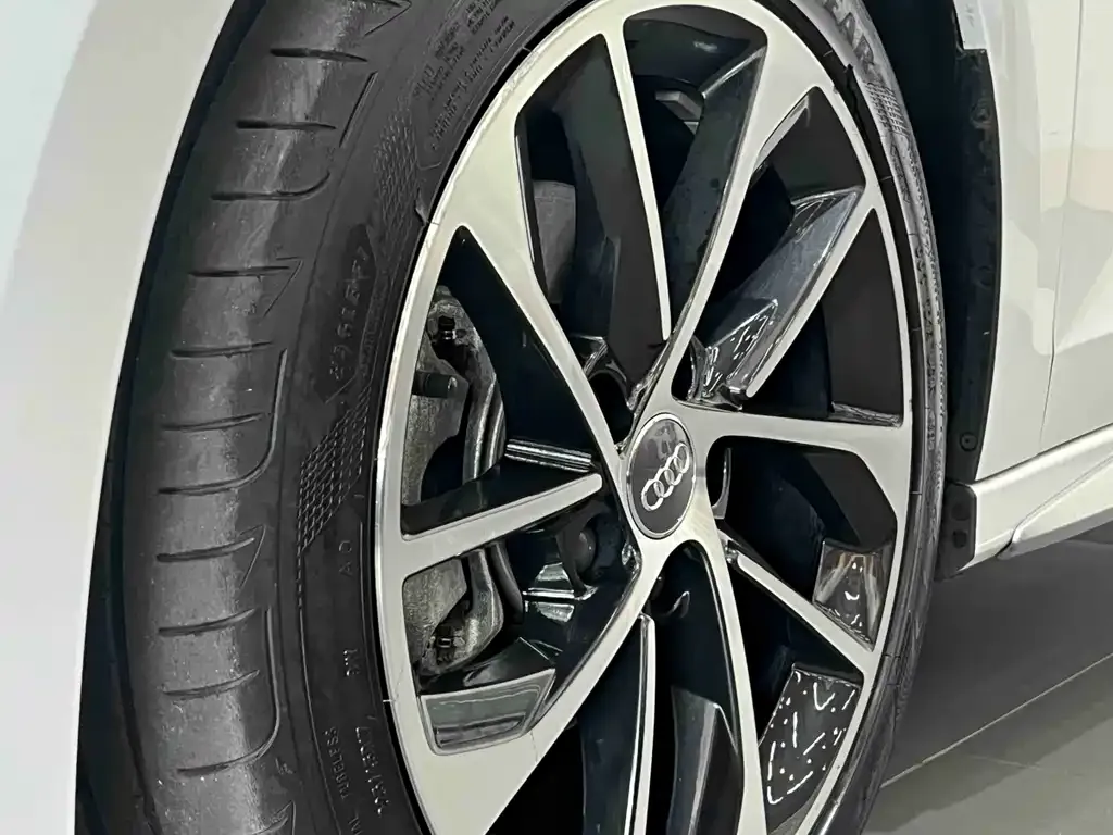 Audi A3 — фото 6