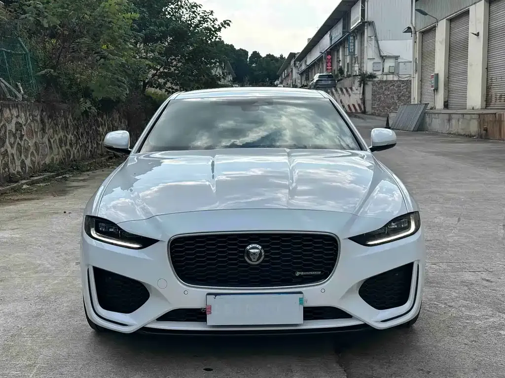 Jaguar XEL 2022 из CN, фото 7