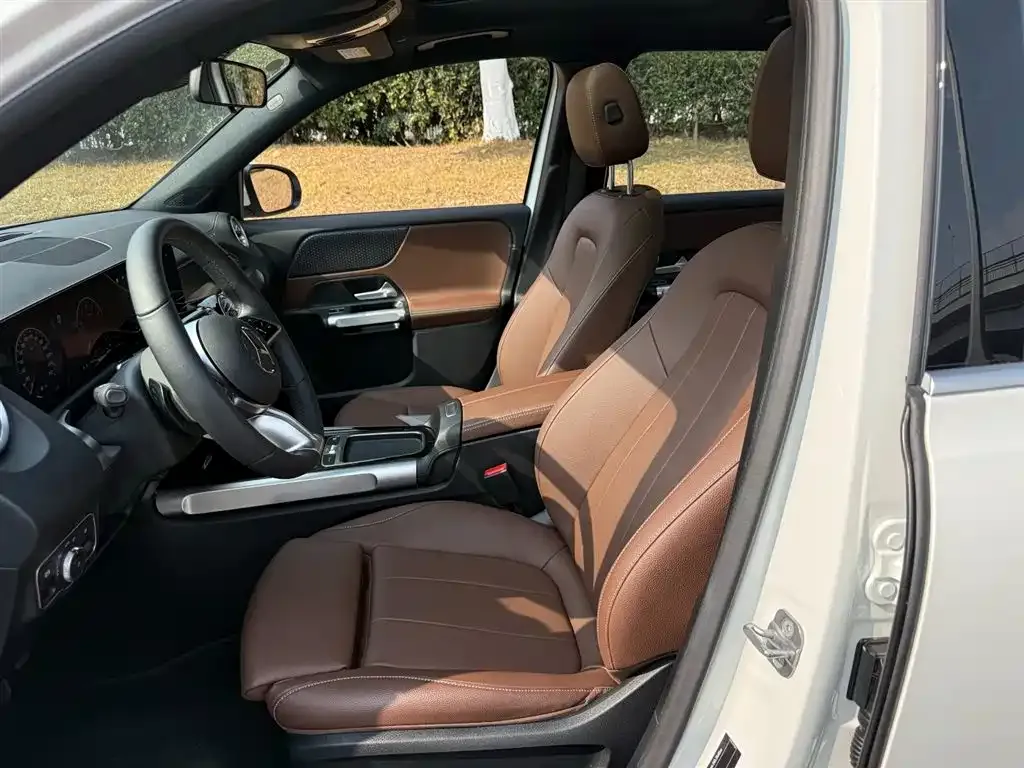 Mercedes-Benz GLB 2025 из CN, фото 4