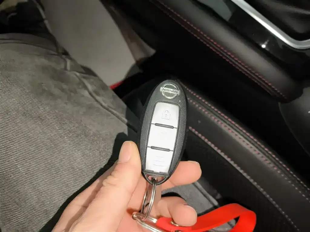 Nissan Qashqai 2022 из CN, фото 2