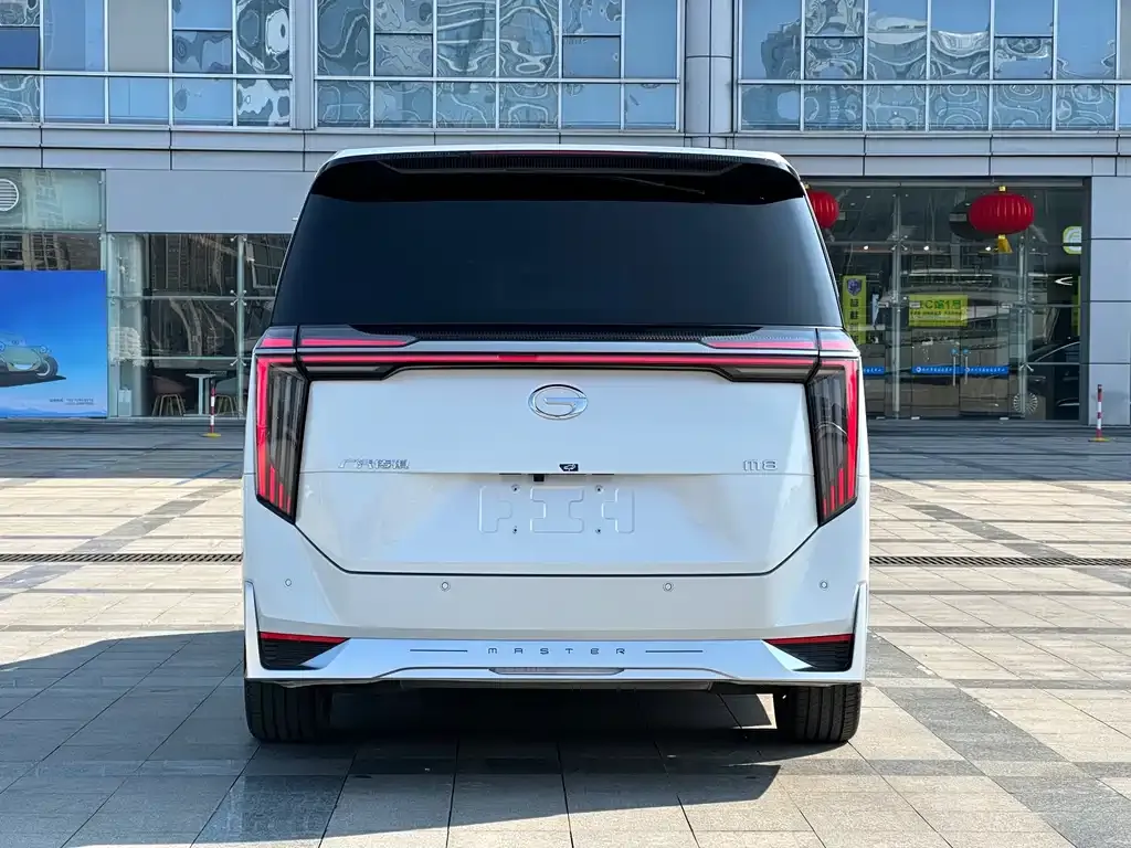 GAC Motor Trumpchi M8 — фото 3