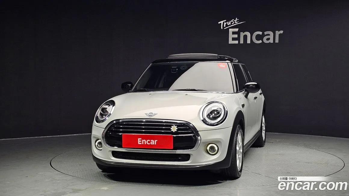Mini Cooper 2021 из KR, фото 8