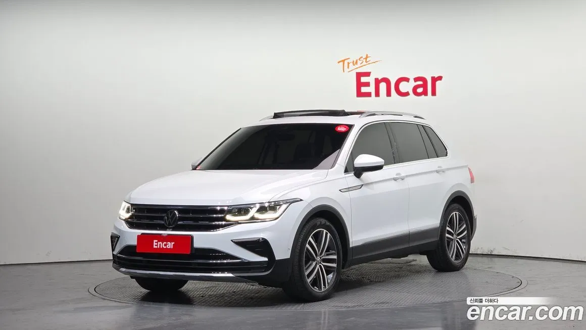 Volkswagen Tiguan — фото 1