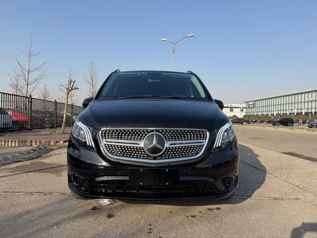 Mercedes-Benz Vito 2023 из CN, фото 5