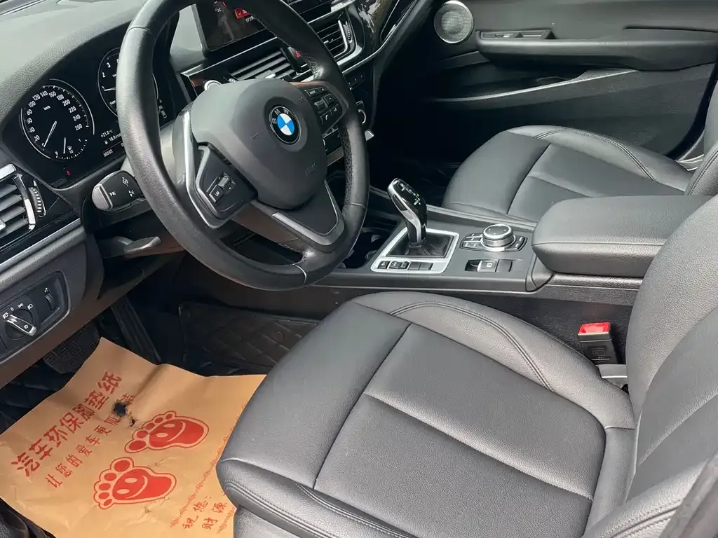 BMW 1 Series 2021 из CN, фото 5