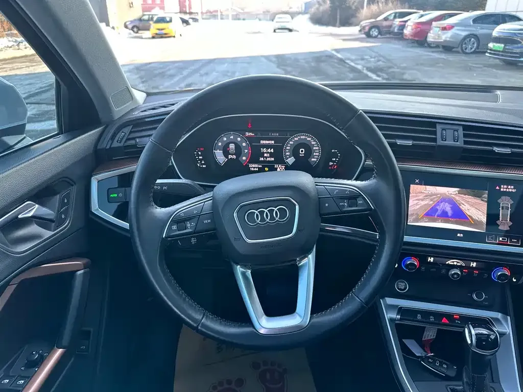 Audi Q3 2021 из CN, фото 5