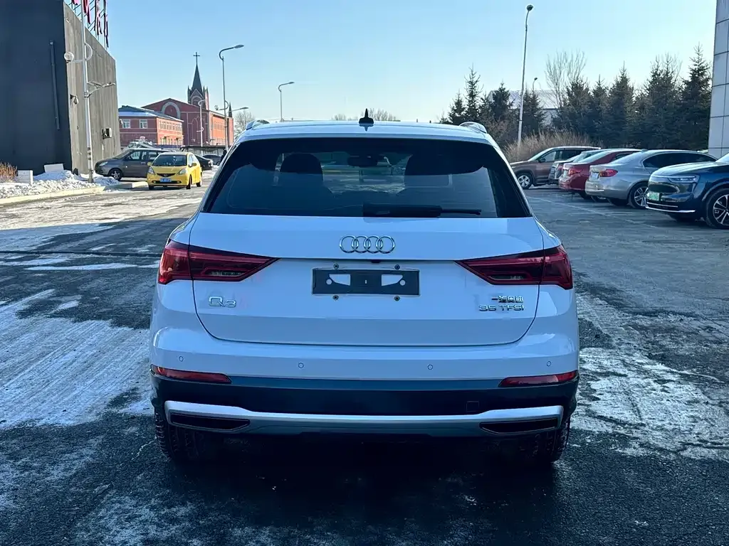 Audi Q3 2021 из CN, фото 10