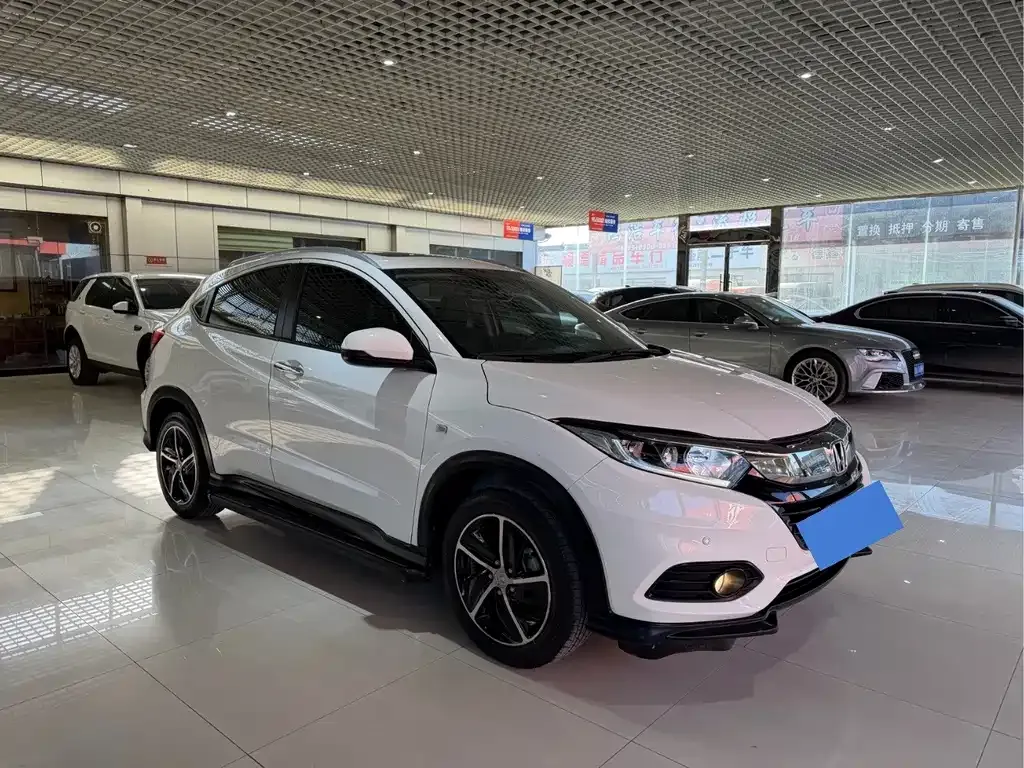 Honda Vezel 2021 из CN, фото 9