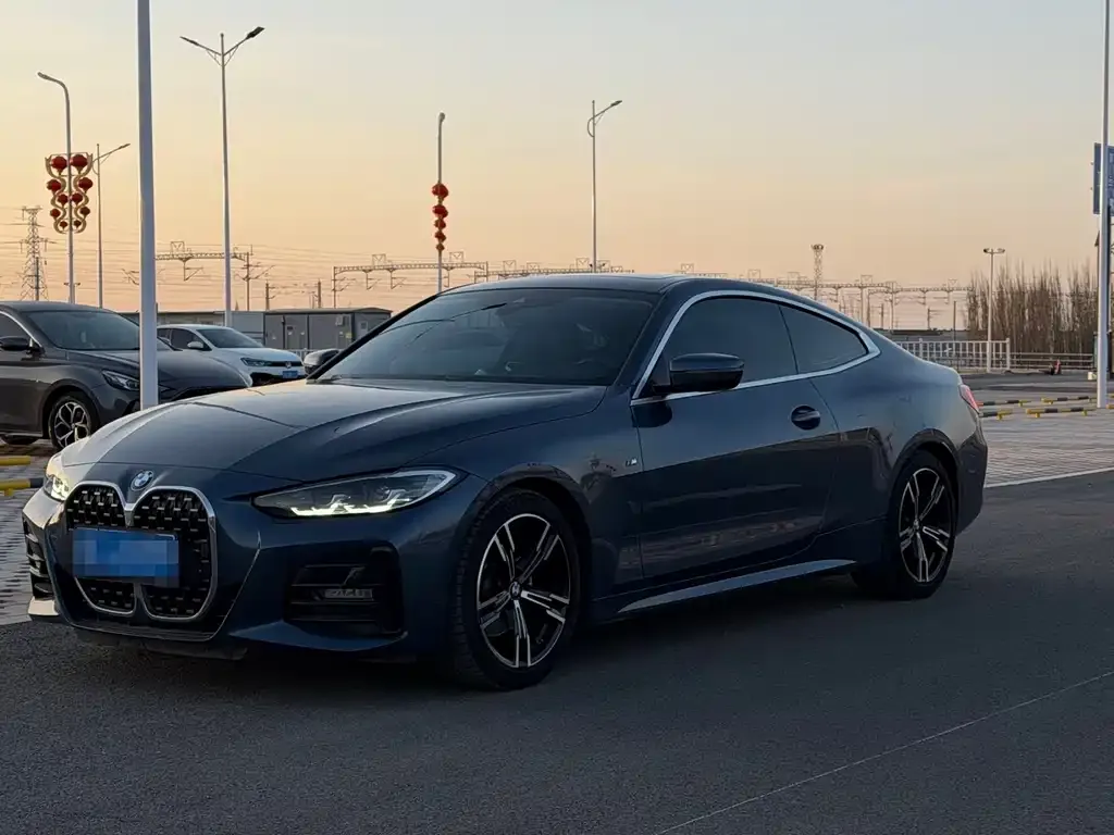 BMW 4 Series 2022 из CN, фото 1