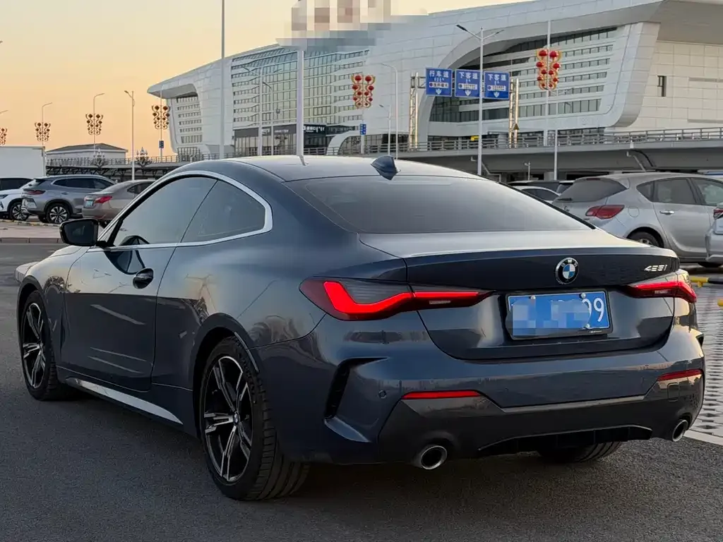 BMW 4 Series 2022 из CN, фото 10