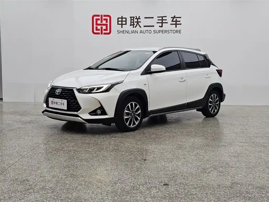 Toyota Yaris L 2023 из CN, фото 1
