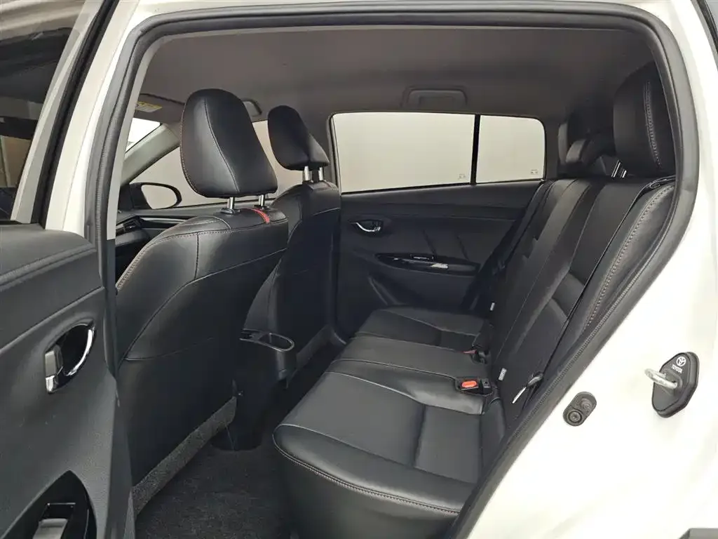 Toyota Yaris L 2023 из CN, фото 4