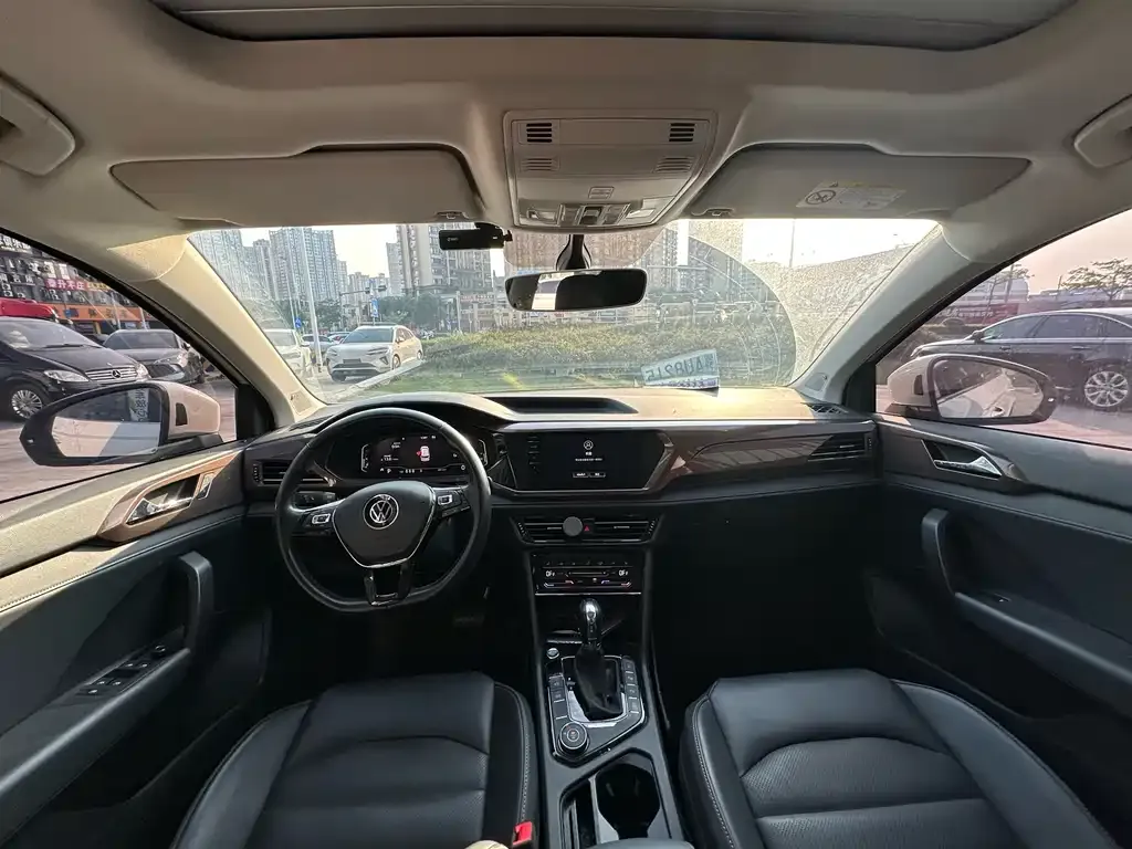 Volkswagen Tharu 2021 из CN, фото 10