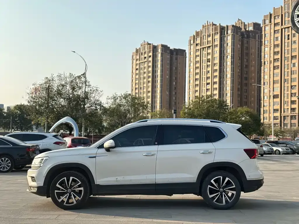 Volkswagen Tharu 2021 из CN, фото 7