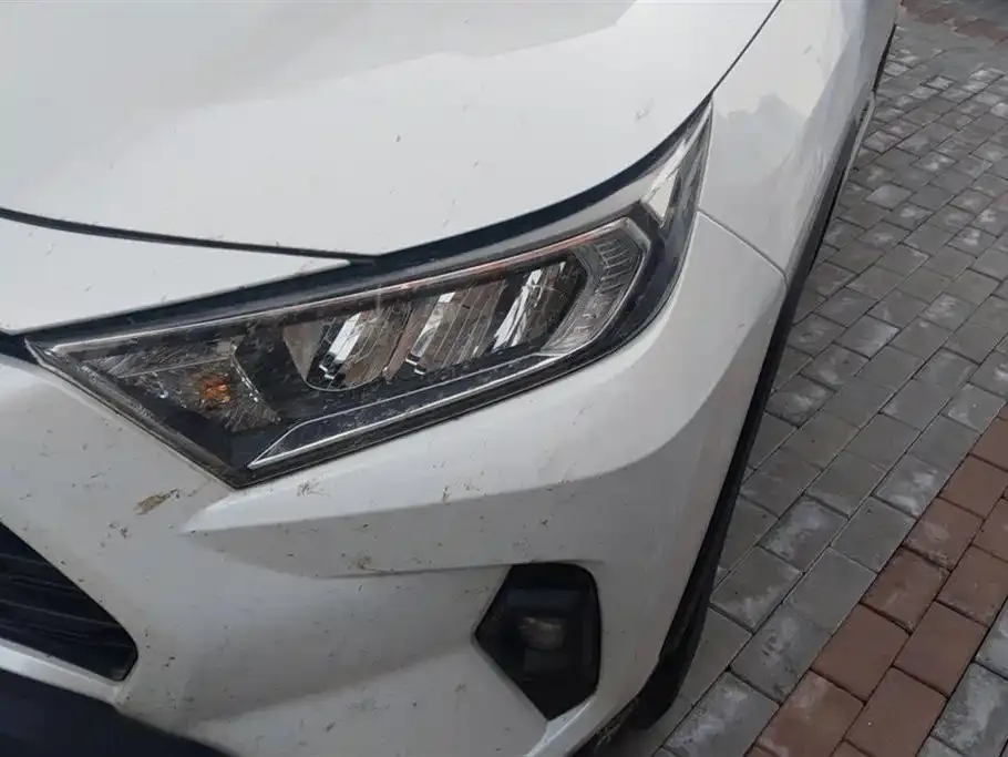 Toyota RAV4 2024 из CN, фото 7