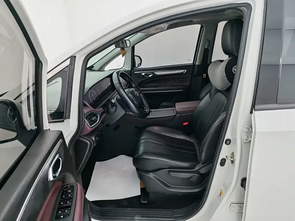 GAC Motor Trumpchi M6 2022 из CN, фото 10