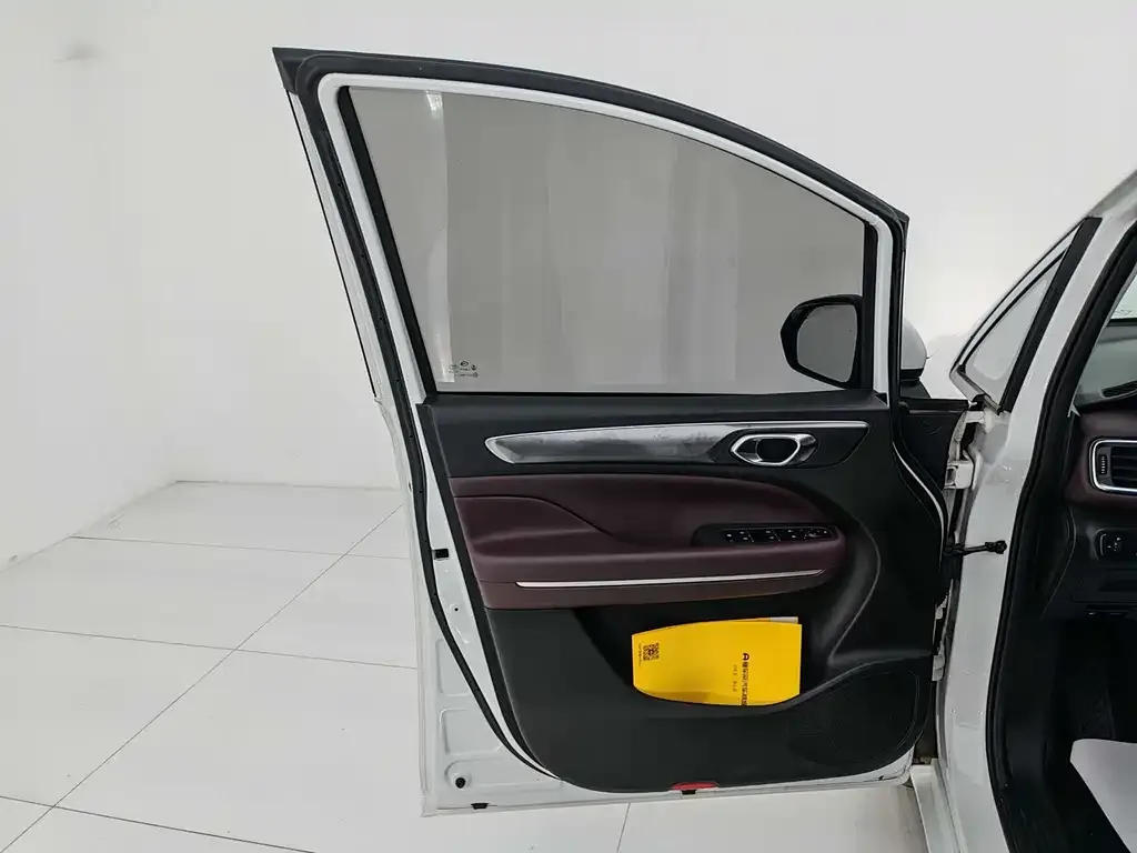 GAC Motor Trumpchi M6 2022 из CN, фото 5