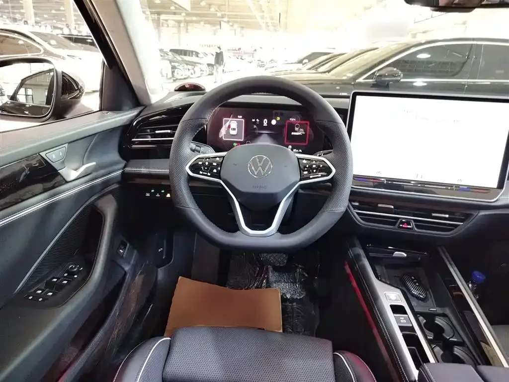 Volkswagen Magotan 2024 из CN, фото 8