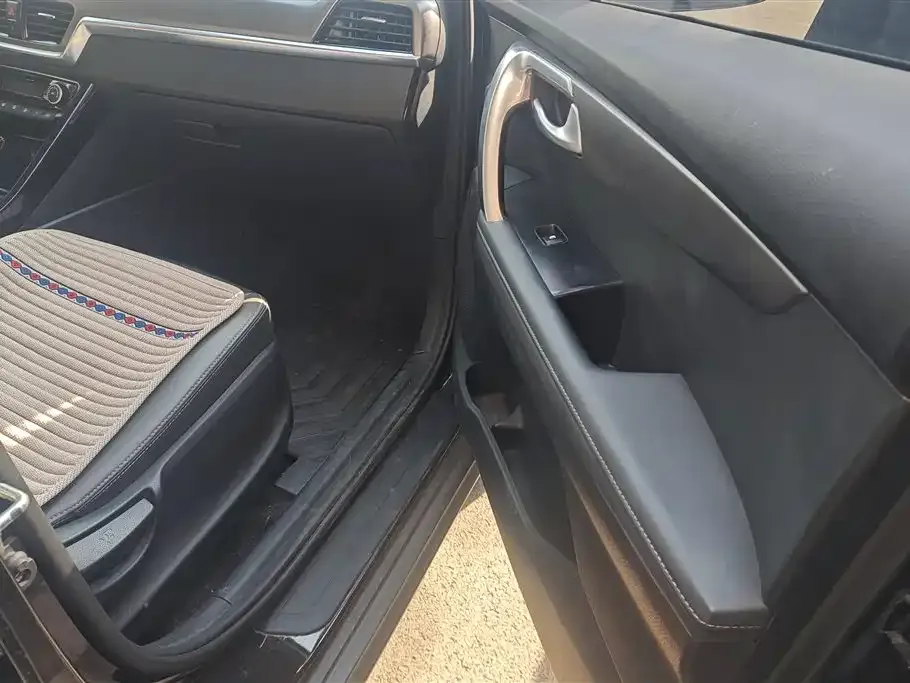 Kia Sportage 2021 из CN, фото 8