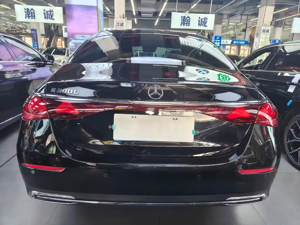 Mercedes-Benz E-Class 2025 из CN, фото 4