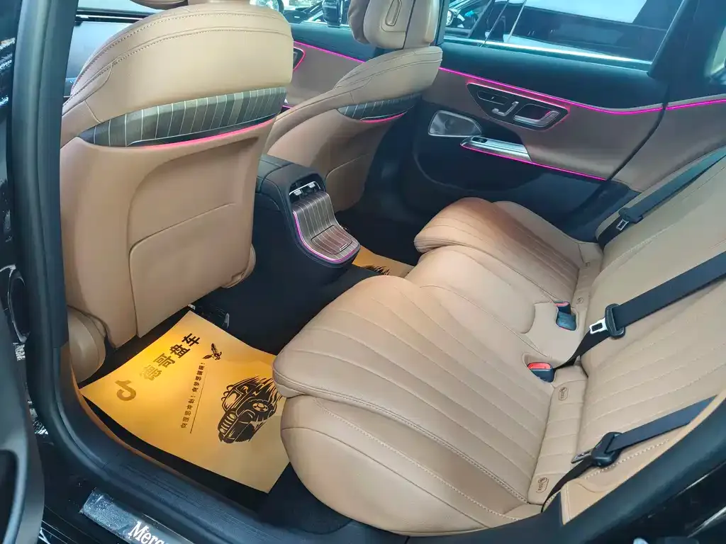 Mercedes-Benz E-Class 2025 из CN, фото 9