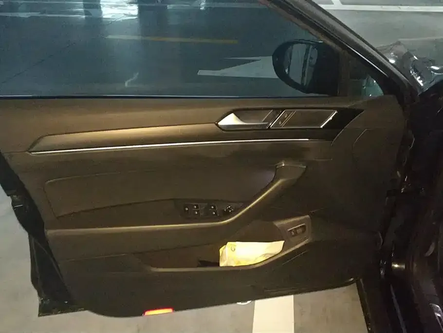 Volkswagen Magotan 2021 из CN, фото 7