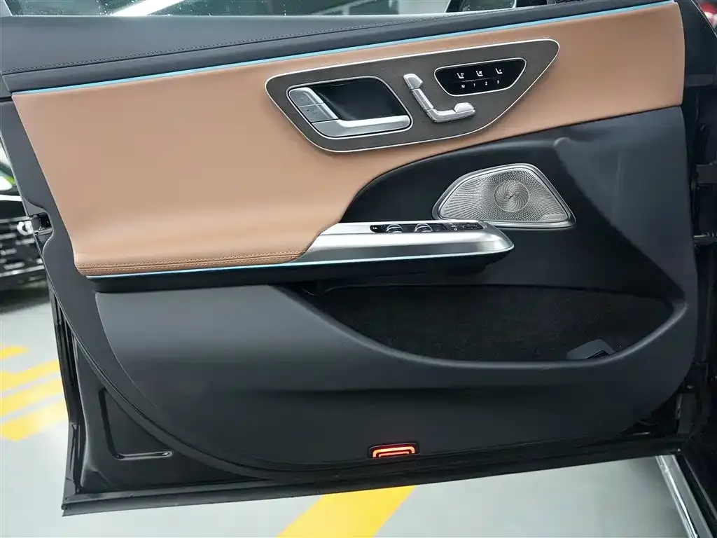 Mercedes-Benz E-Class 2026 из CN, фото 9