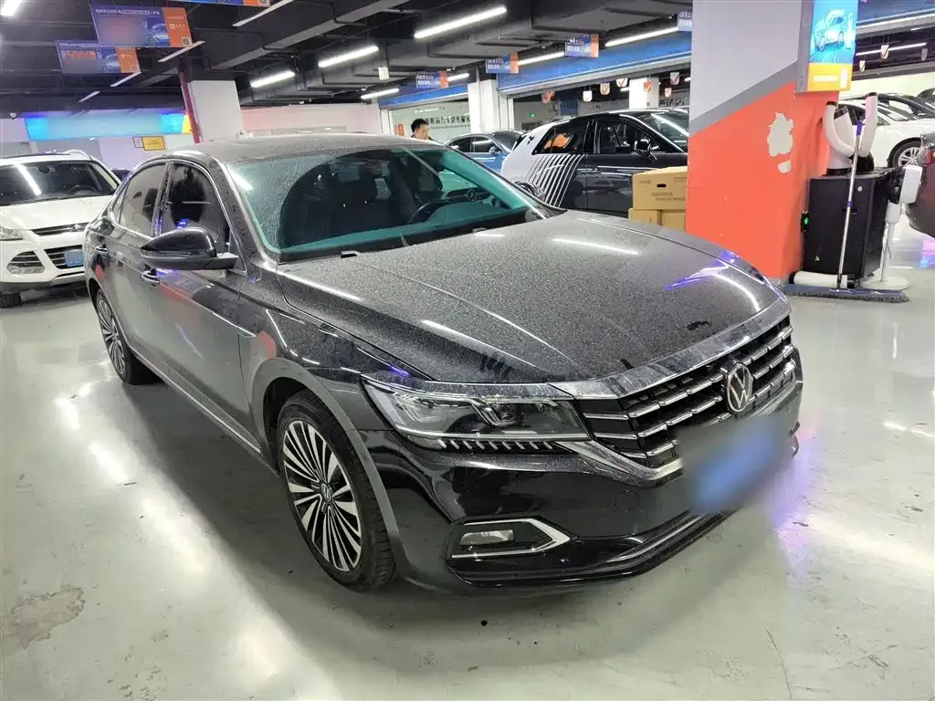 Volkswagen Passat — фото 2