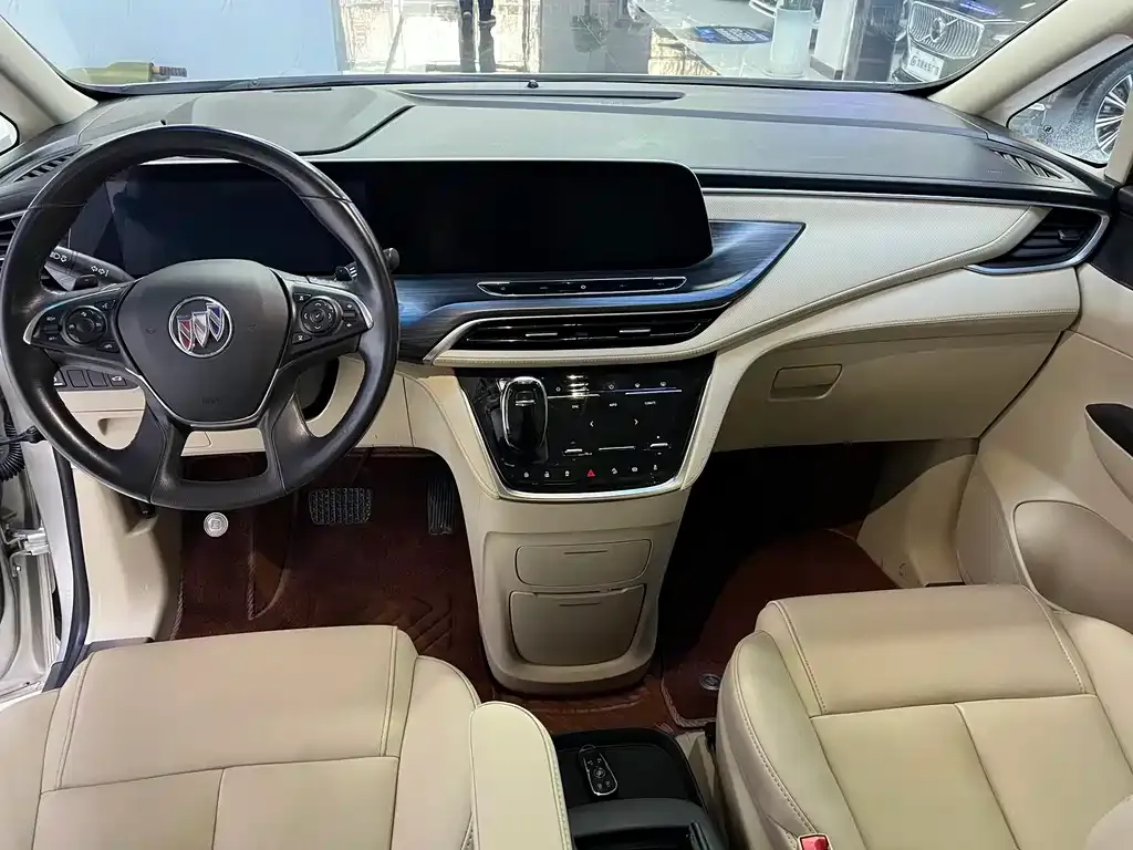 Buick GL8 2022 из CN, фото 2