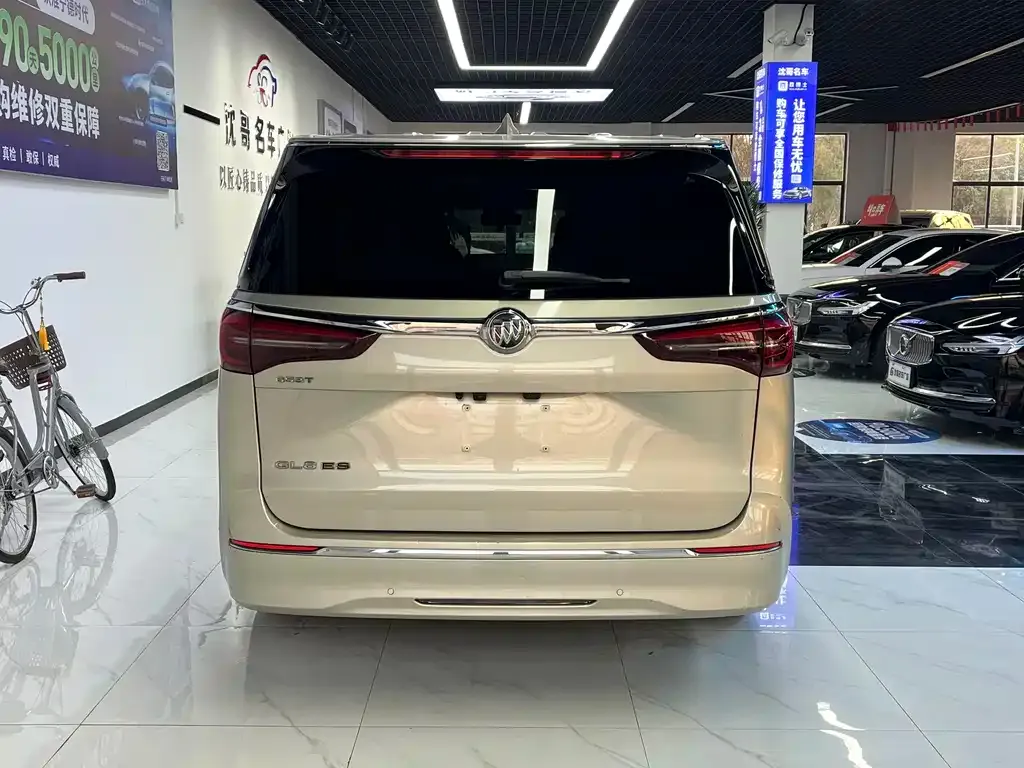 Buick GL8 2022 из CN, фото 7