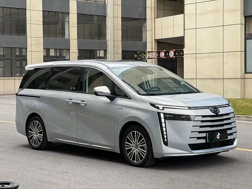 GAC Motor E8 Hybrid 2024 из CN, фото 3