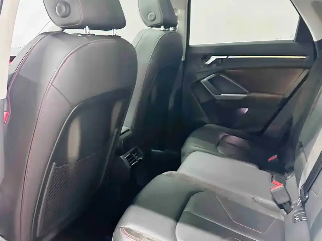 Audi Q3 Sportback 2021 из CN, фото 9