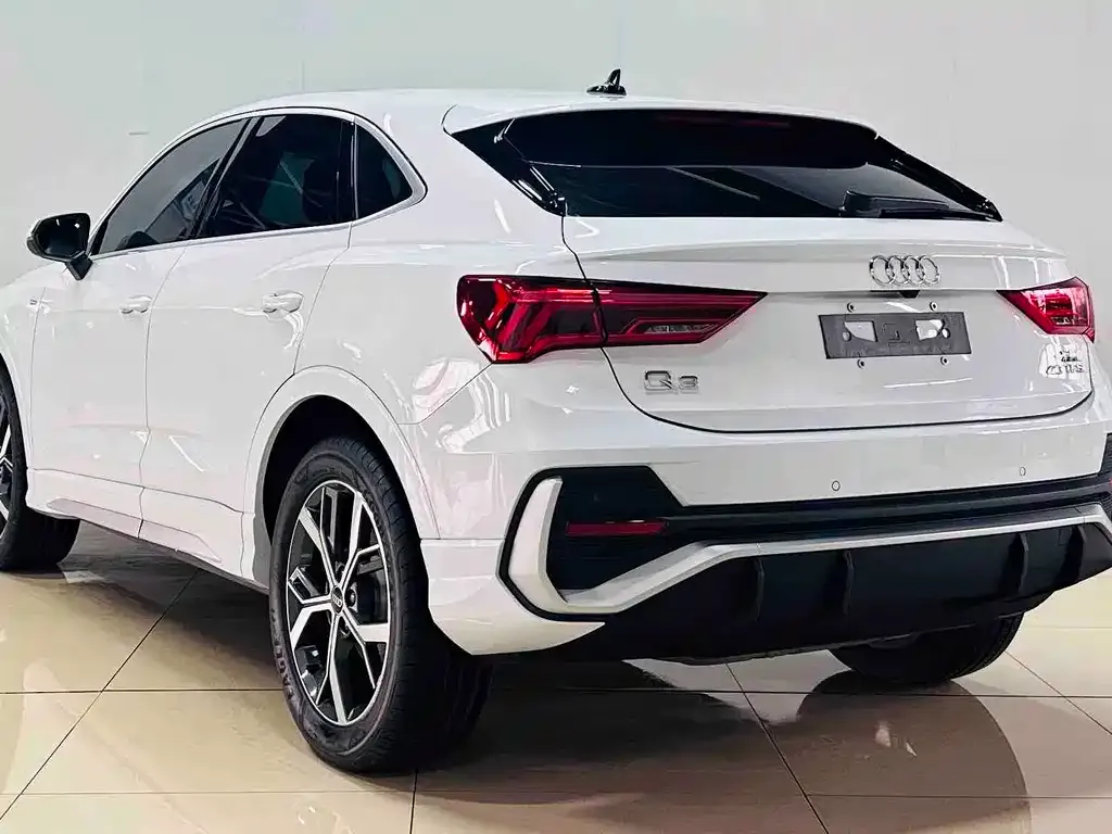 Audi Q3 Sportback 2021 из CN, фото 5