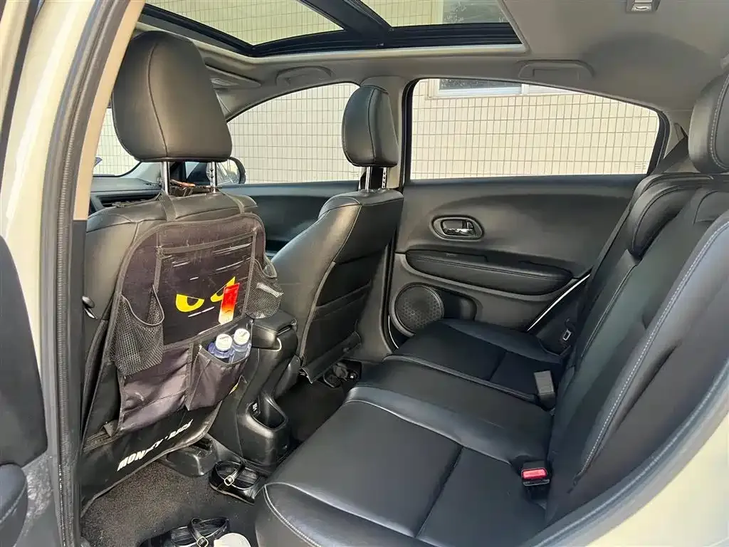 Honda Vezel 2022 из CN, фото 3