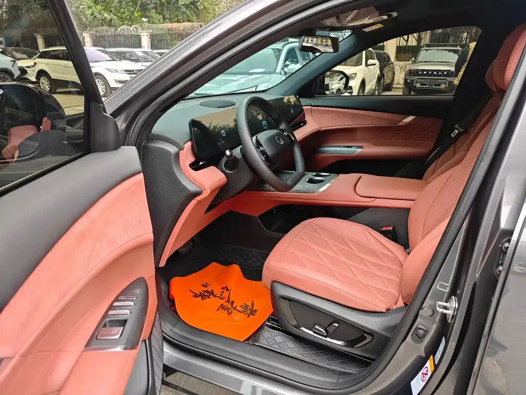 Changan CS75PLUS 2024 из CN, фото 4