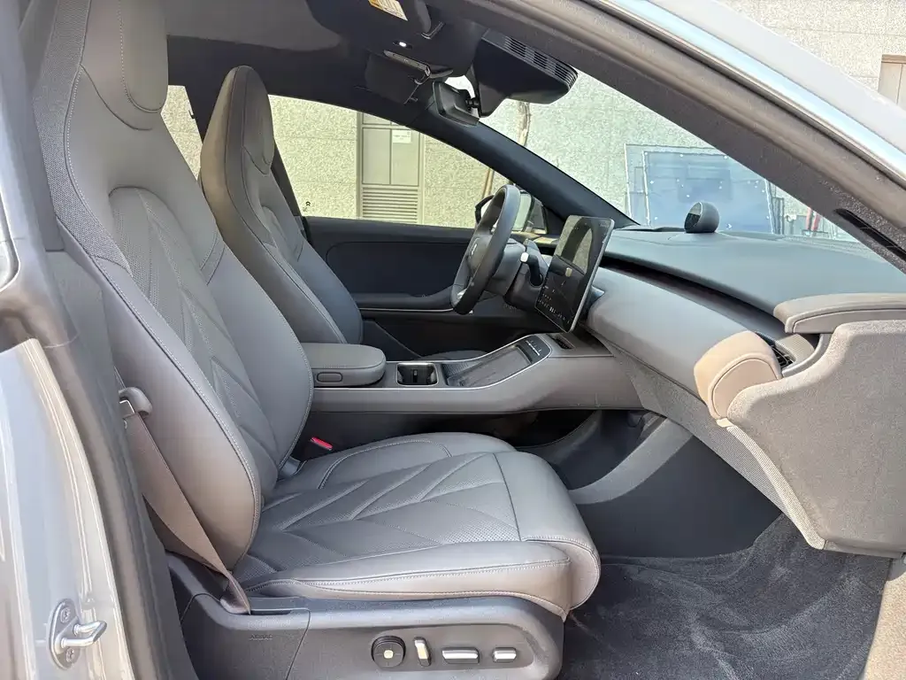 NIO ET5T 2025 из CN, фото 3