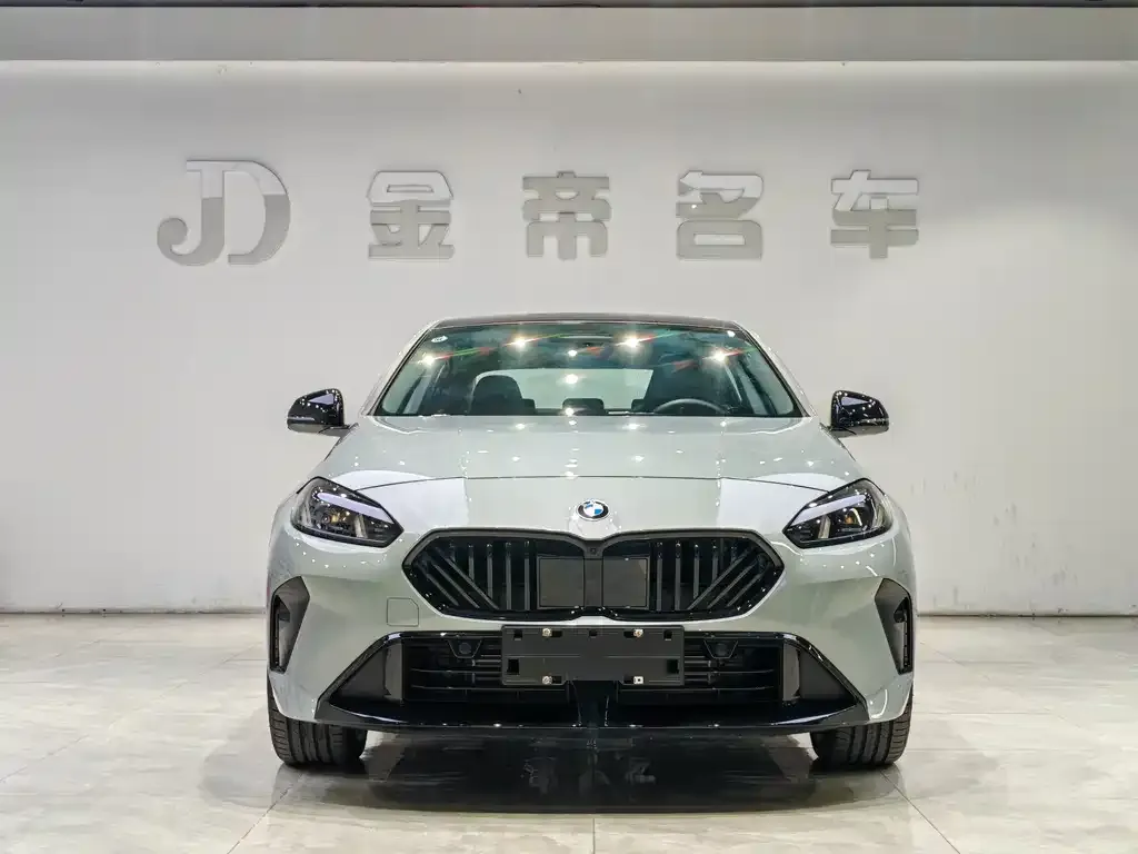 BMW 2 Series 2025 из CN, фото 2