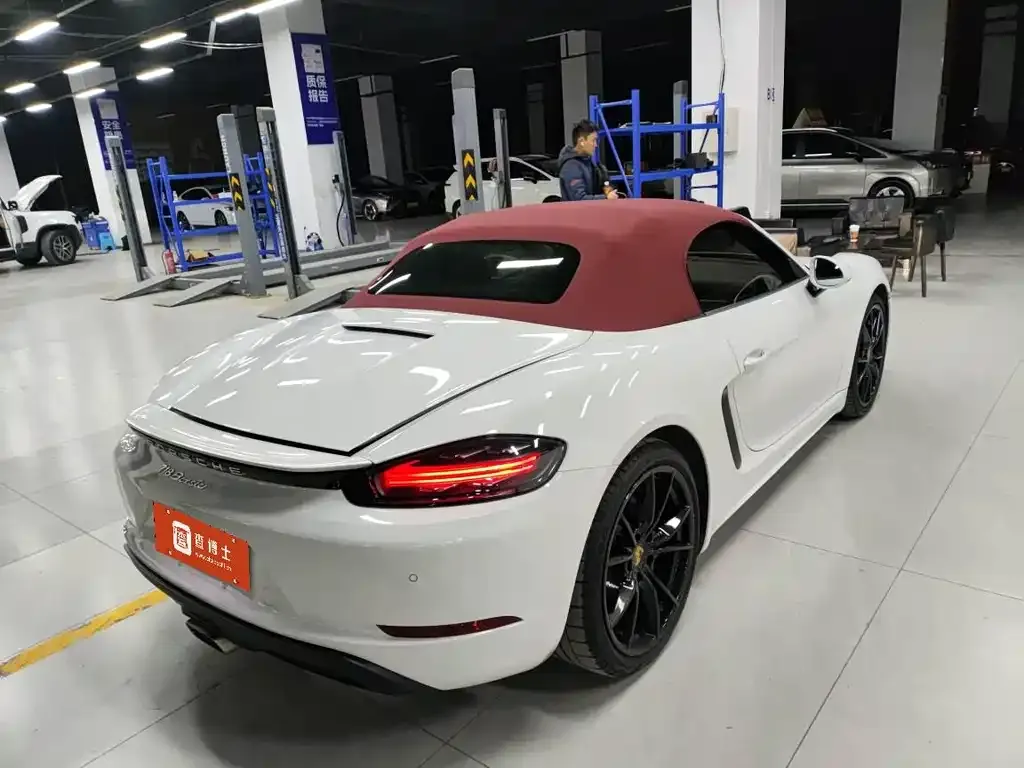 Porsche 718 2022 из CN, фото 3