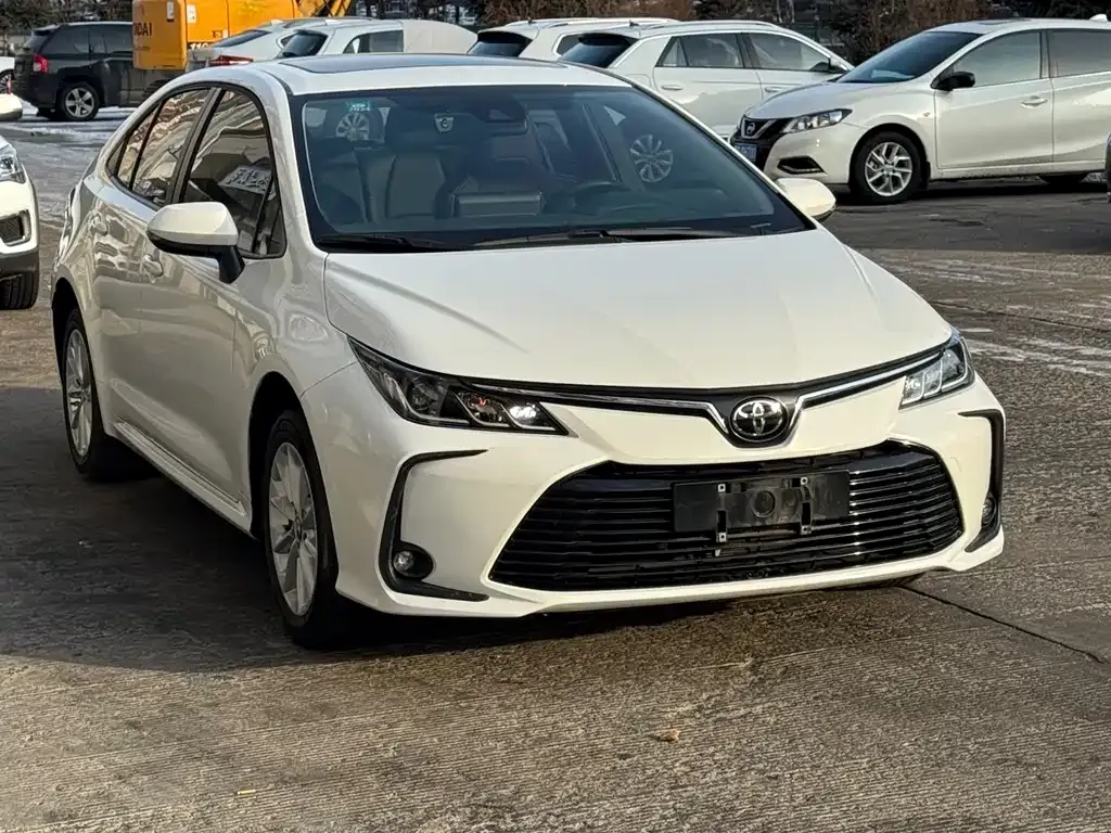Toyota Corolla 2022 из CN, фото 5