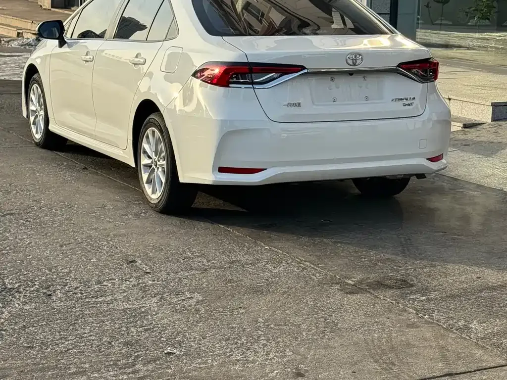 Toyota Corolla 2022 из CN, фото 9