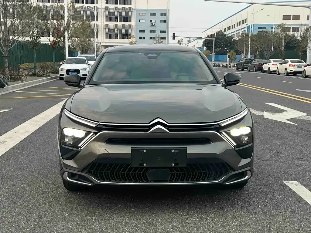 Citroen C5 X 2022 из CN, фото 7