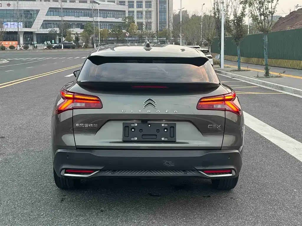 Citroen C5 X 2022 из CN, фото 8
