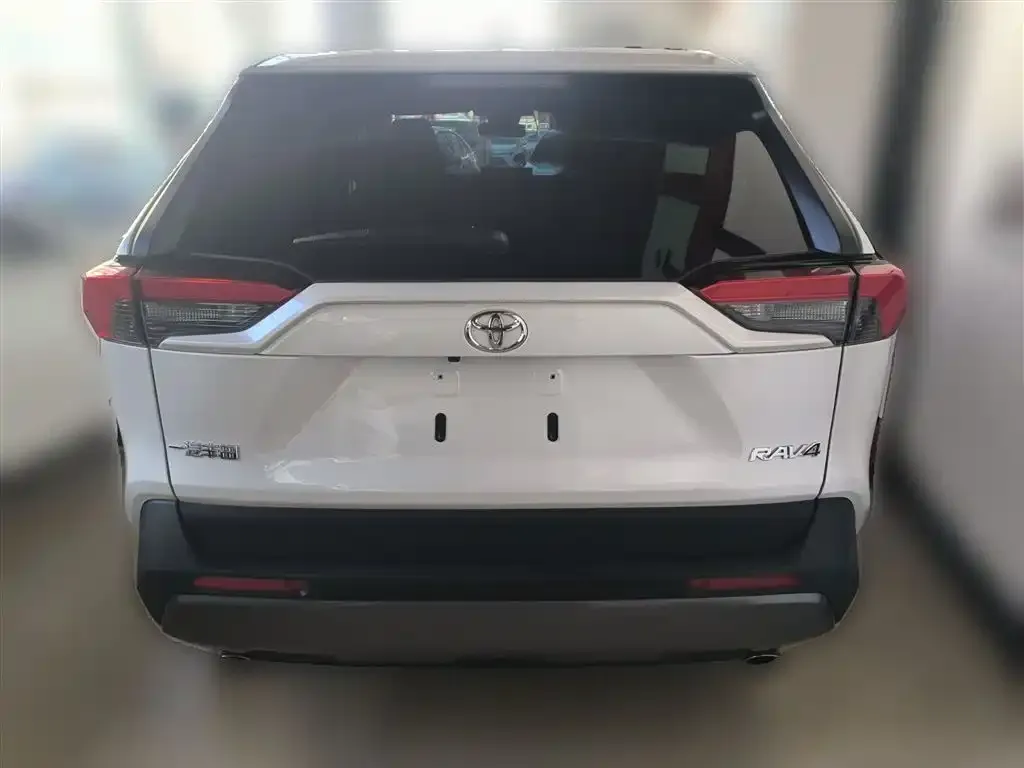 Toyota RAV4 2022 из CN, фото 7