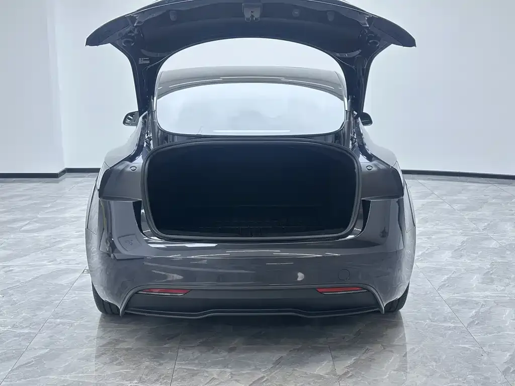 Tesla Model 3 2024 из CN, фото 7