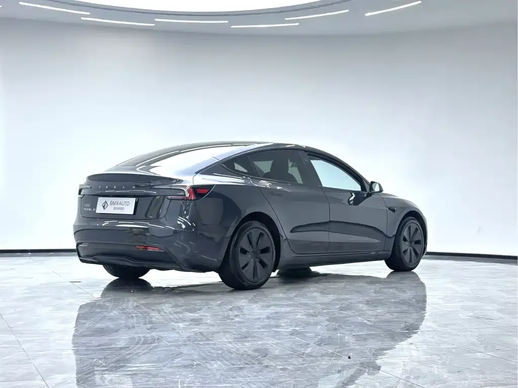 Tesla Model 3 2024 из CN, фото 4